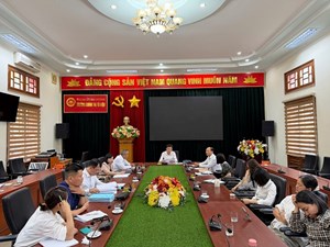Chi bộ Phòng Tổ chức, hành chính, thông tin, tư liệu tổ chức sinh hoạt định kỳ tháng 5/2026